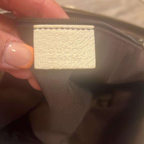 Authentic pre loved Gucci tote Bag - Picture 11 of 13